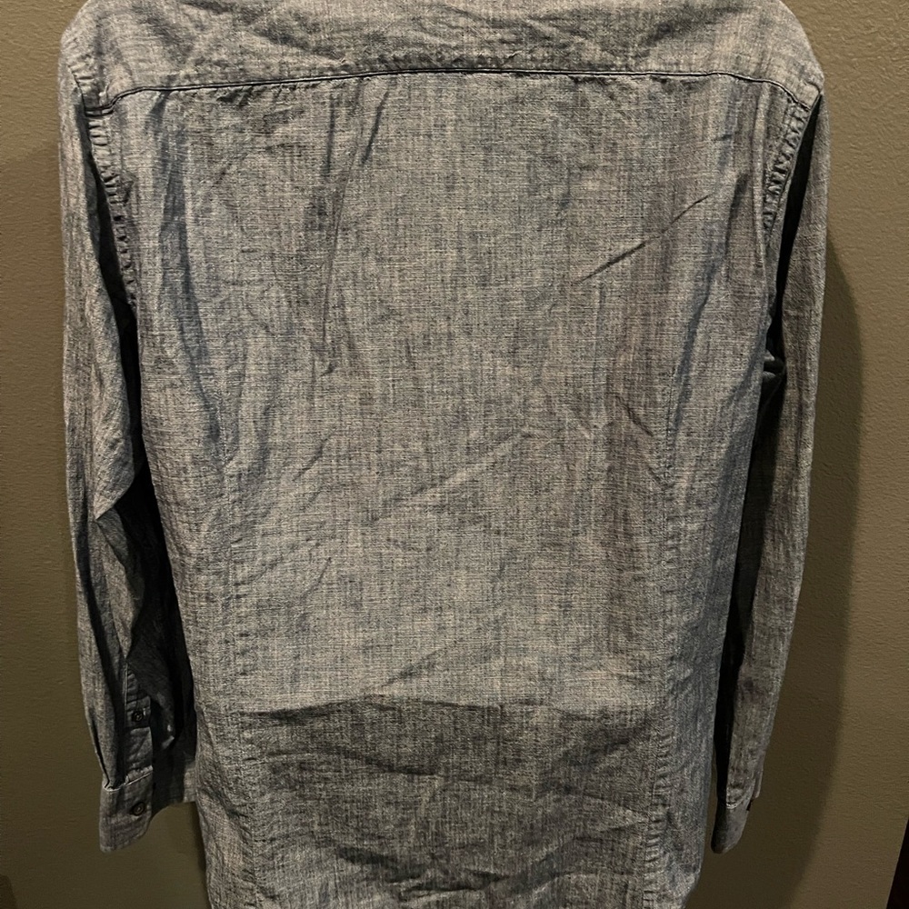 Banana Republic Blue Soft Wash Shirt - Picture 2 of 4